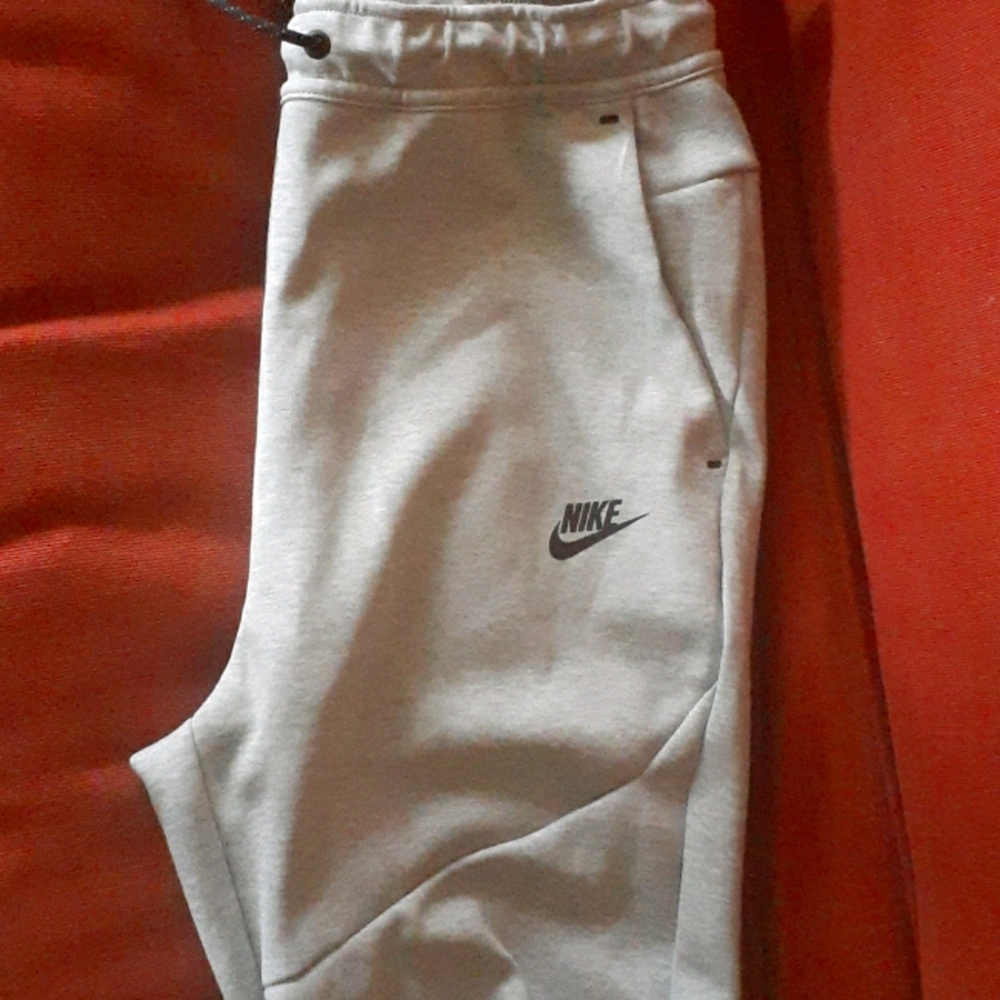 Nike Tech Fleece Medium Tall